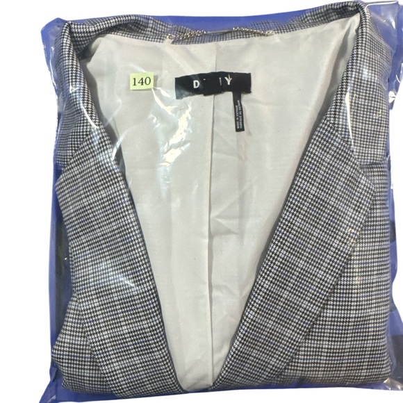 DKNY Houndstooth Blazer - Picture 10 of 10